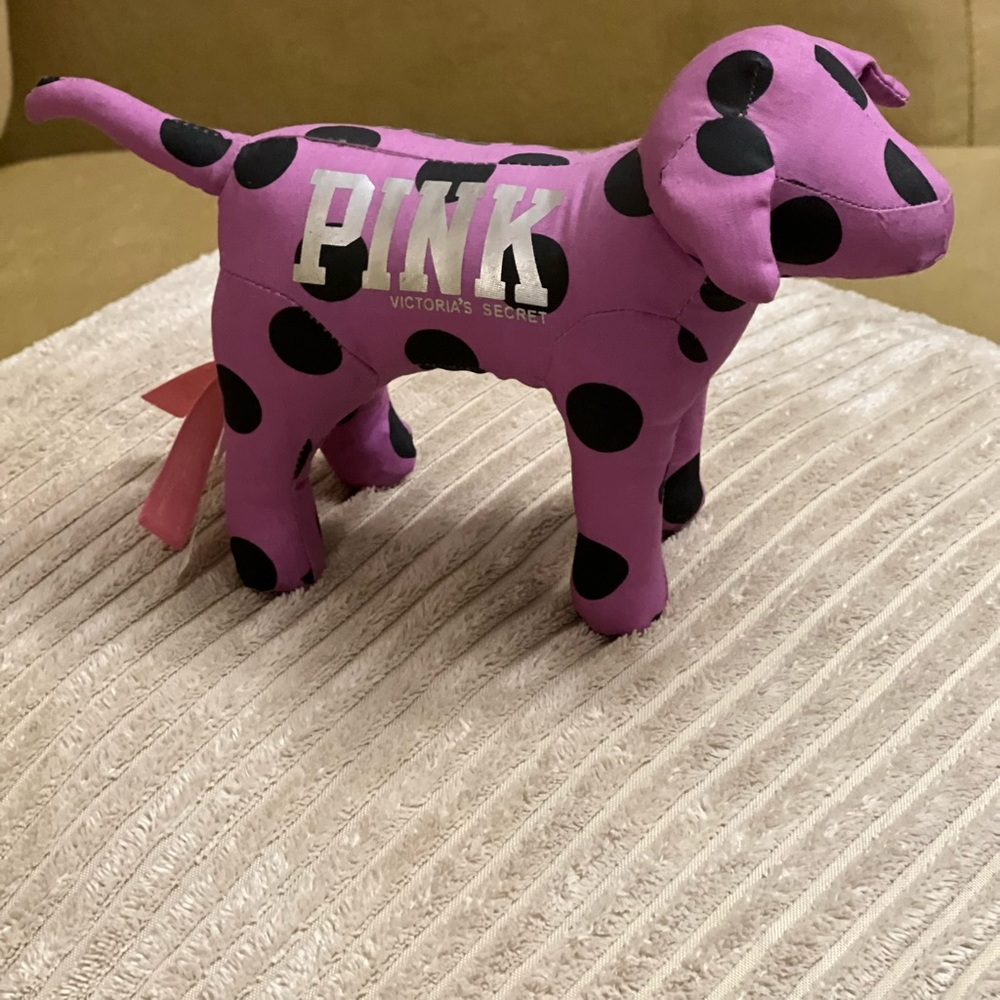 ✨PINK Victoria’s Secret Dog Collectible✨